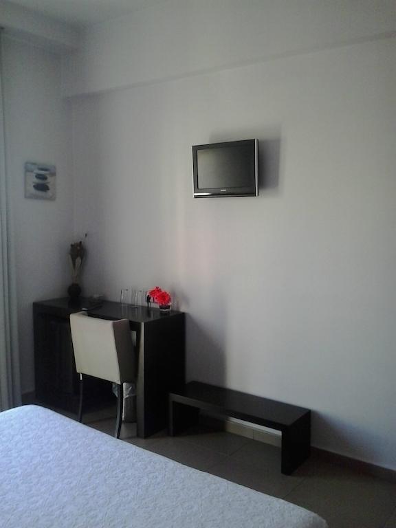 Hotel Kipseli Volos Bagian luar foto