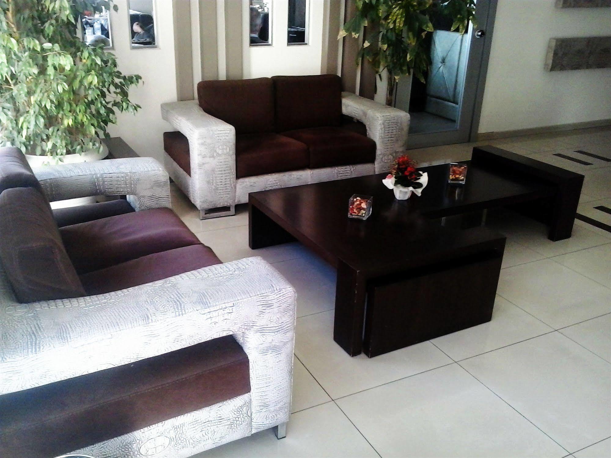 Hotel Kipseli Volos Bagian luar foto